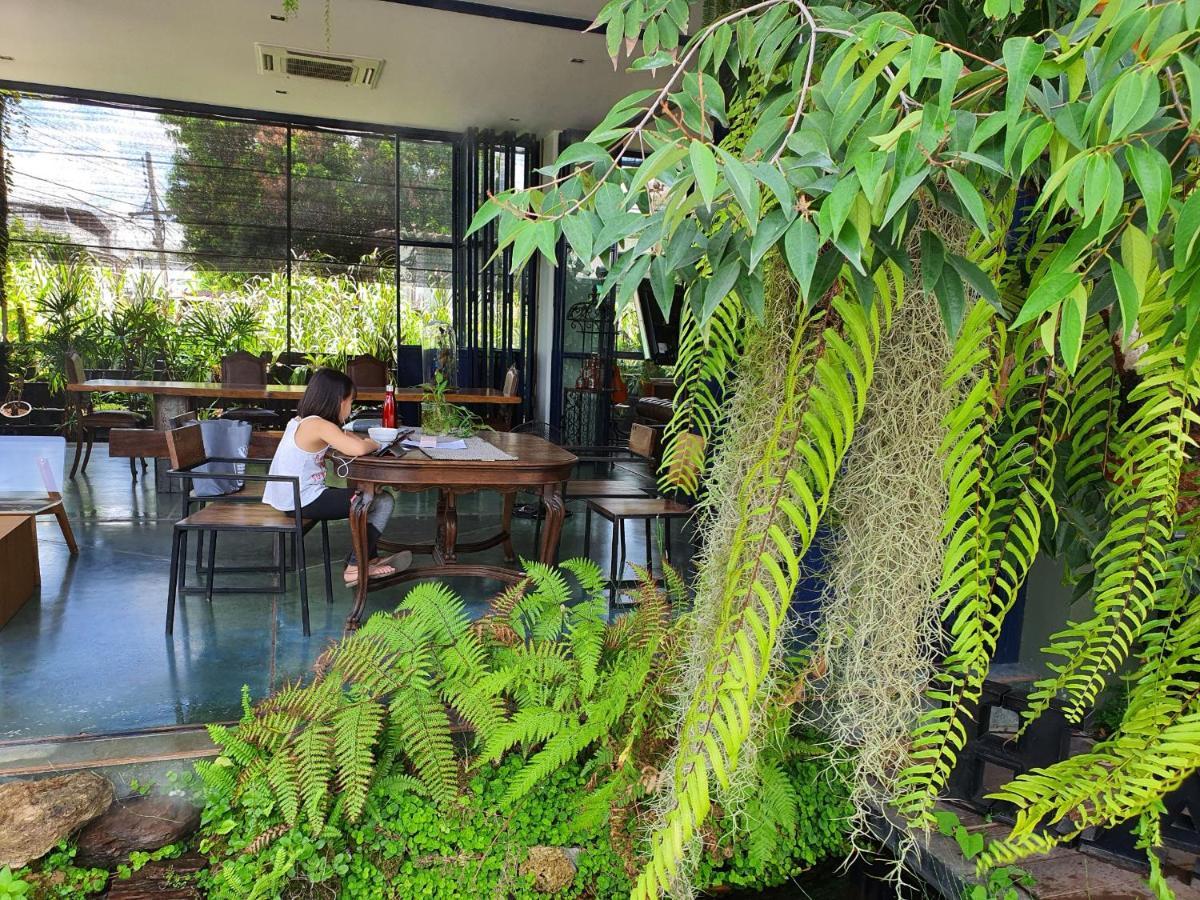 The Wood Hotel Surin Luaran gambar
