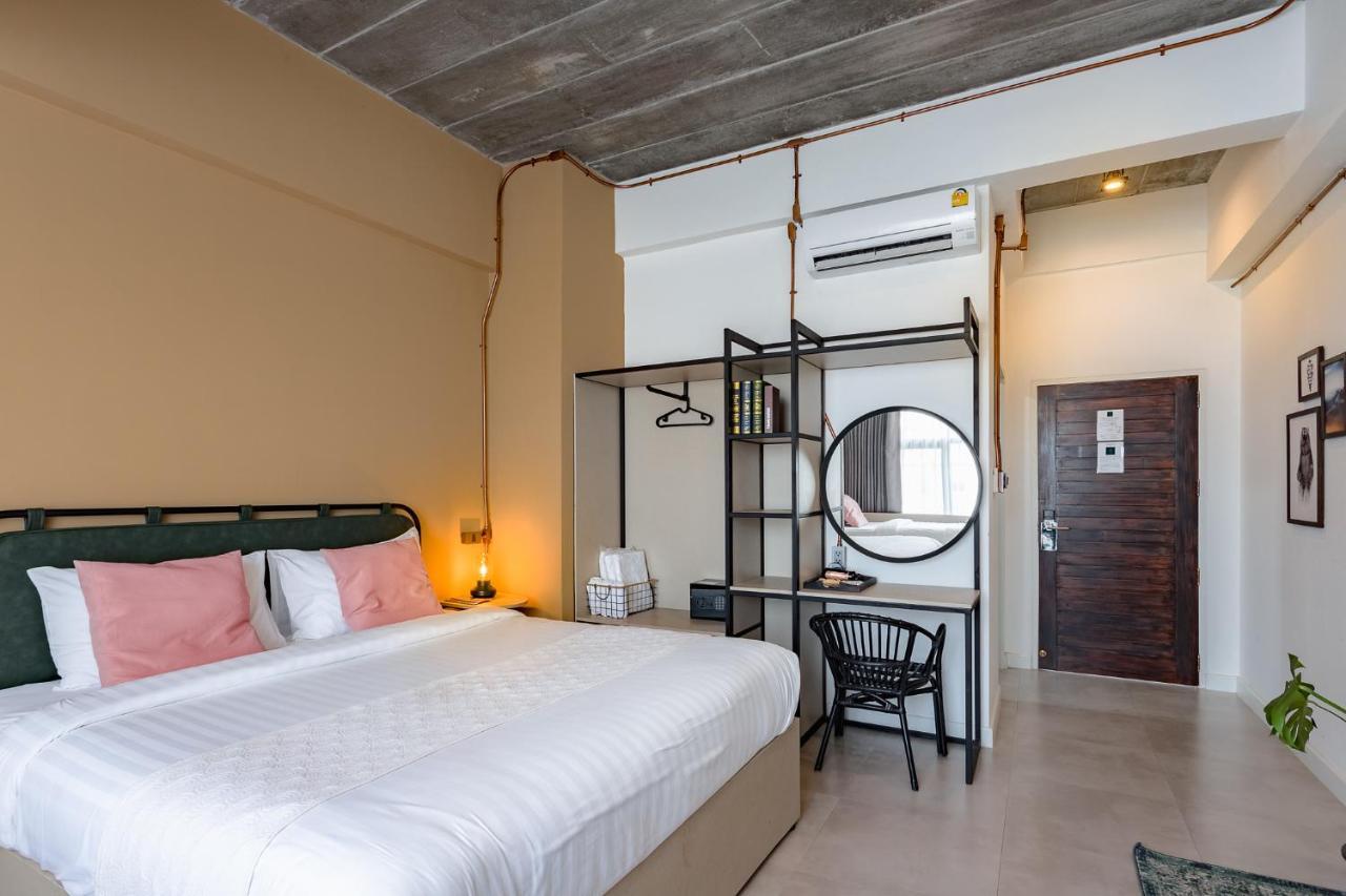 The Wood Hotel Surin Luaran gambar